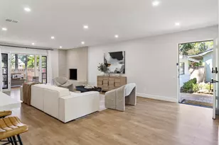 24022 Vanowen St, West Hills, CA 91307 - Photo 10