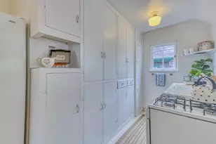 195 Cedar St, Pacific Grove, CA 93950 - Photo 12