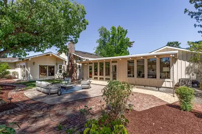20096 Chateau Dr, Saratoga, CA 95070 - Photo 34