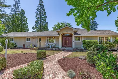 20096 Chateau Dr, Saratoga, CA 95070 - Photo 8