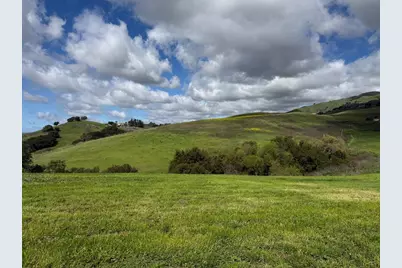 2375 Old Calaveras Rd, Milpitas, CA 95035 - Photo 26