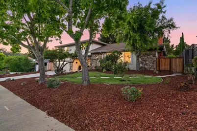 2740 Comstock Cir, Belmont, CA 94002 - Photo 68