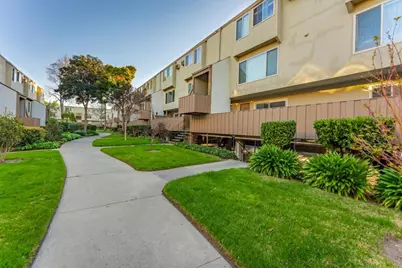 410 Auburn Way 19, San Jose, CA 95129 - Photo 2