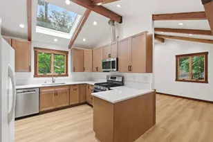260 Grandview Dr, Woodside, CA 94062 - Photo 38