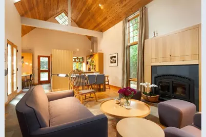 825 Woodland Ave, Menlo Park, CA 94025 - Photo 6