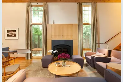 825 Woodland Ave, Menlo Park, CA 94025 - Photo 4
