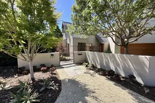825 Woodland Ave, Menlo Park, CA 94025 - Photo 2