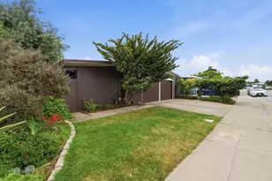 692 Edna Way, San Mateo, CA 94402 - Photo 2