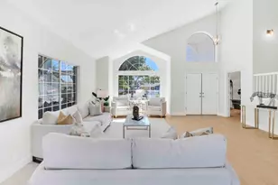 1617 Goldfinch Way, Sunnyvale, CA 94087 - Photo 6