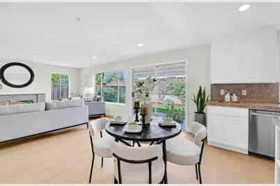 1617 Goldfinch Way, Sunnyvale, CA 94087 - Photo 16