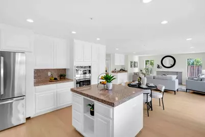 1617 Goldfinch Way, Sunnyvale, CA 94087 - Photo 10