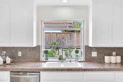 1617 Goldfinch Way, Sunnyvale, CA 94087 - Photo 14