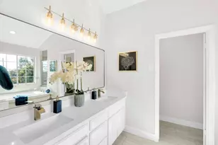 1617 Goldfinch Way, Sunnyvale, CA 94087 - Photo 32