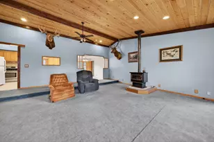 469-600 Amesbury Dr, Susanville, CA 96130 - Photo 12