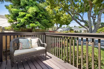 967 Mc Cue Ave, San Carlos, CA 94070 - Photo 2