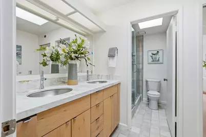 255 Sierra Vista Ave, Mountain View, CA 94043 - Photo 20