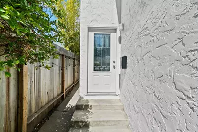 125 Mountain View Ave, Santa Cruz, CA 95062 - Photo 30