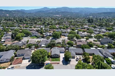 1060 Wallace Dr, San Jose, CA 95120 - Photo 24