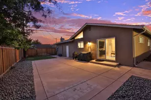1060 Wallace Dr, San Jose, CA 95120 - Photo 16