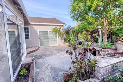 556 Elvis Dr, San Jose, CA 95123 - Photo 24