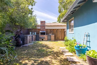 1128 Ebener St, Redwood City, CA 94061 - Photo 34