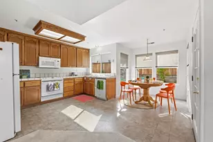 789 Danbury St, Salinas, CA 93906 - Photo 8