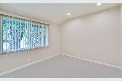 3767 Yerba Buena Ct, San Jose, CA 95121 - Photo 32