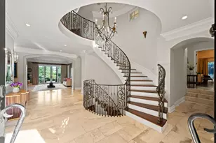 15301 Robin Anne Ln, Monte Sereno, CA 95030 - Photo 4