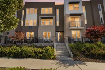 326 Agustin Narvaez St 4, San Jose, CA 95136 - Photo 22