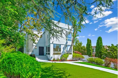 2912 Hillside Dr, Burlingame, CA 94010 - Photo 2