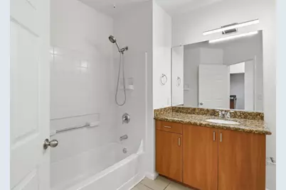 1060 S 3rd St 307, San Jose, CA 95112 - Photo 16