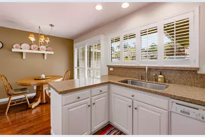 8 Country Club Gate, Pacific Grove, CA 93950 - Photo 4