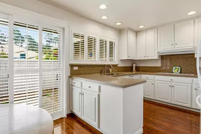 8 Country Club Gate, Pacific Grove, CA 93950 - Photo 2