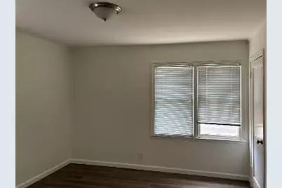 827 Chestnut St, Redwood City, CA 94063 - Photo 8