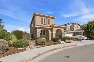 1860 Thyme Ct, Gilroy, CA 95020 - Photo 6