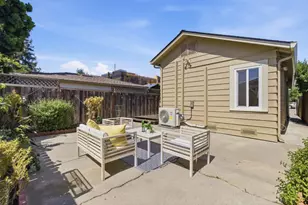 528 MacArthur Ave, Redwood City, CA 94063 - Photo 16
