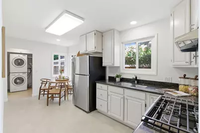 528 Macarthur Ave, Redwood City, CA 94063 - Photo 4