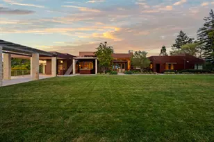 22525 Rolling Hills Rd, Saratoga, CA 95070 - Photo 4