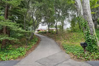 15208 Stratford Ct, Monte Sereno, CA 95030 - Photo 4