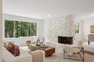15208 Stratford Ct, Monte Sereno, CA 95030 - Photo 8