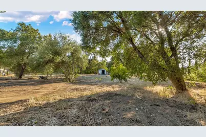21951 Shillingsburg, San Jose, CA 95120 - Photo 2