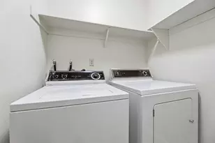 880 N Winchester Blvd 206, Santa Clara, CA 95050 - Photo 20