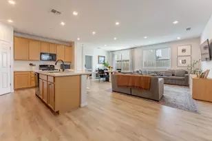 9584 Del Seis Dr, Sacramento, CA 95829 - Photo 8