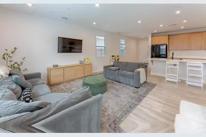 9584 Del Seis Dr, Sacramento, CA 95829 - Photo 16
