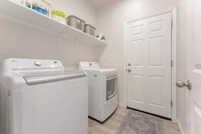 9584 Del Seis Dr, Sacramento, CA 95829 - Photo 28