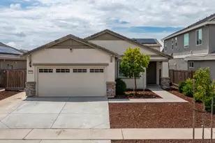 9584 Del Seis Dr, Sacramento, CA 95829 - Photo 2