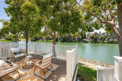 851 Columbia, Redwood Shores, CA 94065 - Photo 18