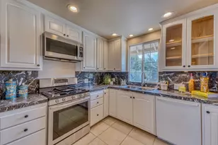 2050 Mendocino St, Seaside, CA 93955 - Photo 10