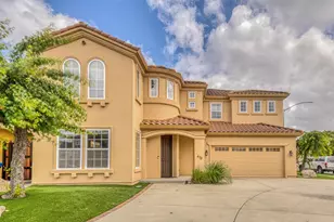 479 Arcadia Way, Salinas, CA 93906 - Photo 2