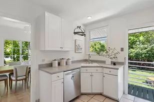 1703 Roosevelt Ave, Redwood City, CA 94061 - Photo 30